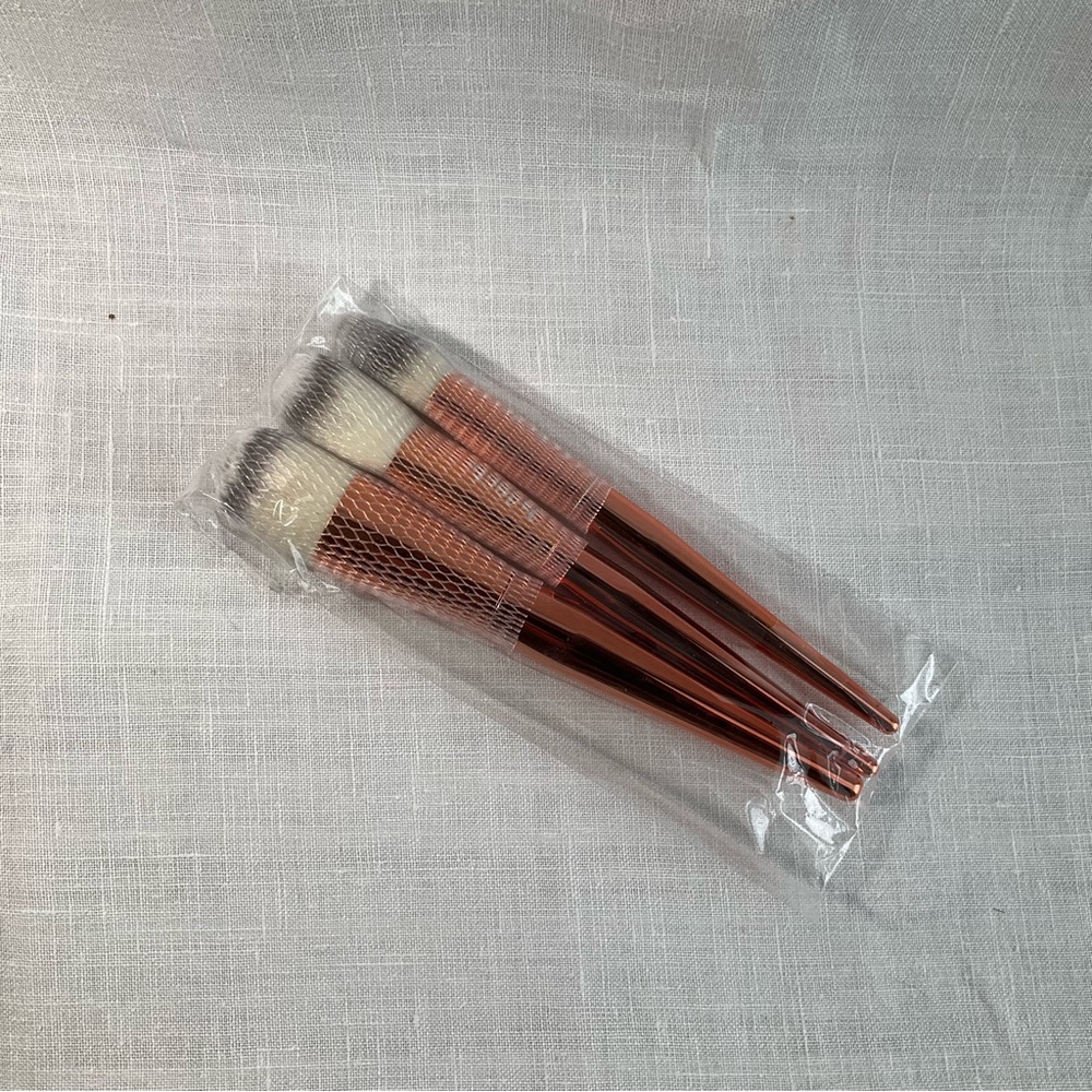 Alamar Premium Complexion Brush Trio